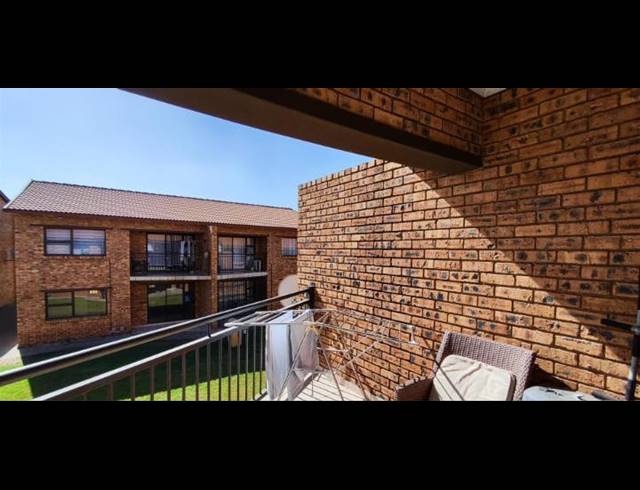 3 BEDROOM APARTMENT FOR SALE IN WITFIELD